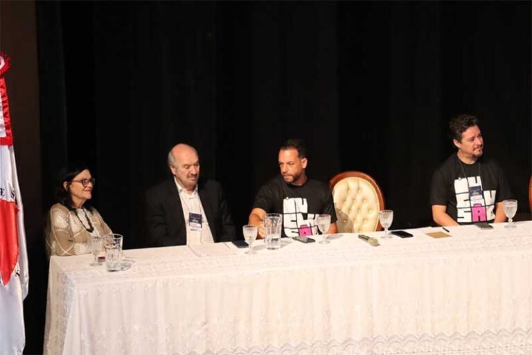 Escola do Legislativo abre 1º Workshop da Inclusão em Itabira; programação continua amanhã na Câmara Municipal