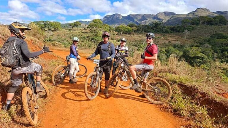 Trans Espinhaço 2026 celebra esporte, natureza e cultura nas montanhas de Minas do Matto Dentro