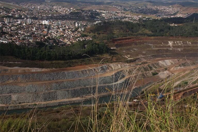 Amig Brasil critica proposta de expansão da mineração apresentada pela Vale enquanto enfrenta dívidas de R$ 17,8 bilhões com a Cfem apontadas pela ANM