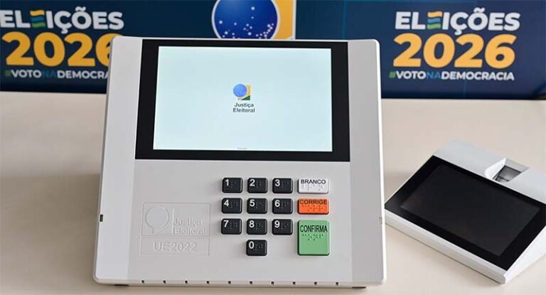 Novidades na urna eletrônica tornam a votação mais intuitiva e acessível