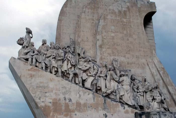 Judeus e cristãos-novos na criação e colonização do Sul do Brasil