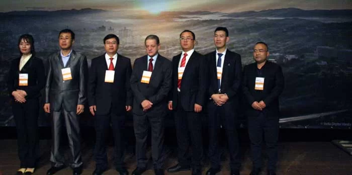 Prefeitura quer fazer um negócio da China para salvar a economia de Itabira antes da exaustão mineral