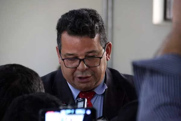 Noronha defende vereador e vê mais desgaste para a Câmara