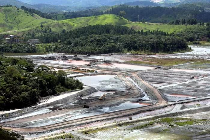 Ainda pode chover ouro no Pontal? A Agência Nacional de Mineração quer saber. E Itabira também