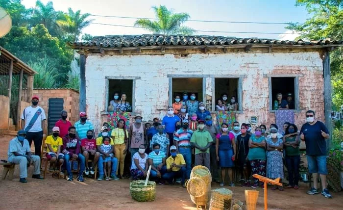 Comunidade quilombola do Capoeirão lança “vaquinha on line” para reformar e equipar a associação comunitária
