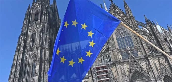 União Europeia promove cultura científica enquanto esquece da corrupção