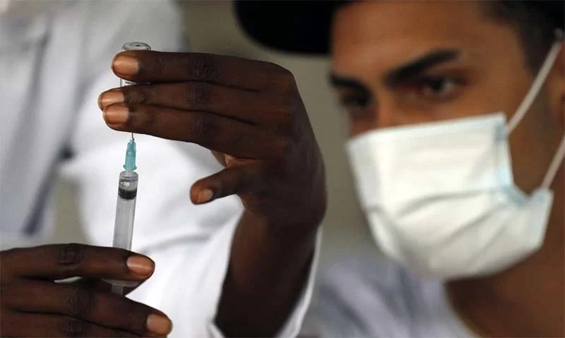 Campanha de imunização para pôr fim à pandemia entre jovens segue em Itabira. Confira o calendário