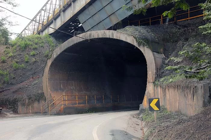 Viaduto na saída de Itabira para Itambé vai passar por manutenção preventiva, informa a Vale