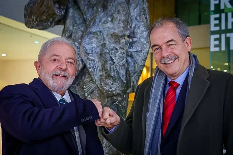 Mercadante é figura chave na campanha de Lula