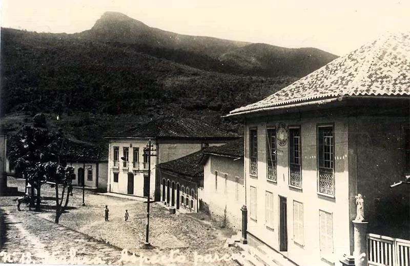 Outubro Itabirano. Crônicas da Itabira do Matto-dentro Imperial – 1887 – Fundação do Partido Republicano da Itabira