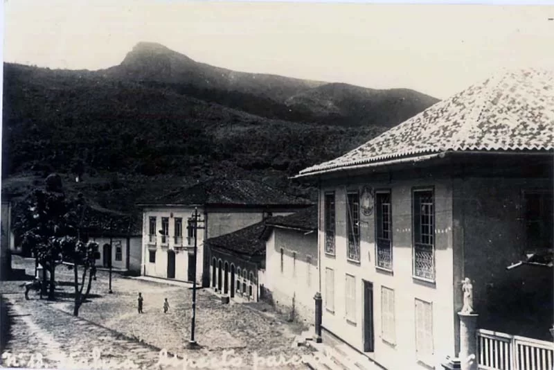 Outubro Itabirano. Crônicas da Itabira do Matto-dentro Imperial – 1847 – A Casa da Câmara e a Cadeia