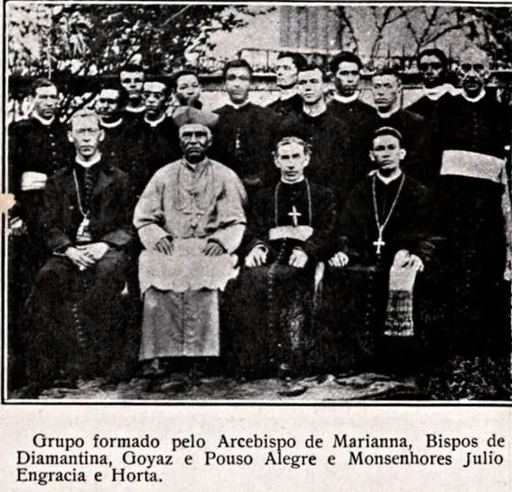 Controvérsia histórica: Brás Martins da Costa x Os Padres