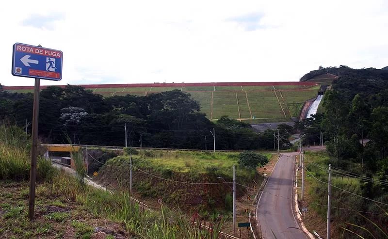 Vale está concluindo projeto de engenharia, mas alteamento de Itabiruçu “ainda não foi liberado”, diz promotora