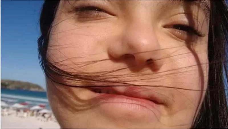 “Hoje é dia de celebrar o privilégio de ter uma pessoa com Síndrome de Down em nossas vidas”, afirma o luthier Cássio Martins