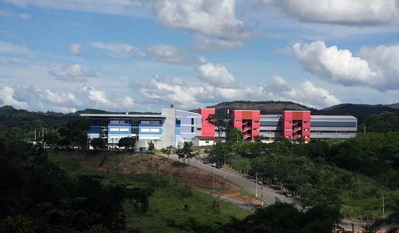 “Itabira pode ter também curso de Medicina na Unifei”, diz Heraldo Noronha, que esteve com Reginaldo Lopes em Brasília para tratar do assunto