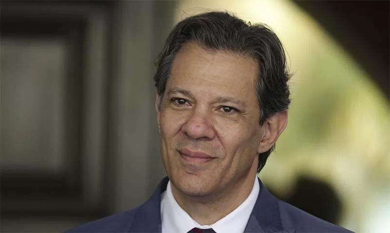 Desoneração da folha de pagamento vai ser discutida junto com Imposto de Renda, diz Haddad. Dividendos serão taxados