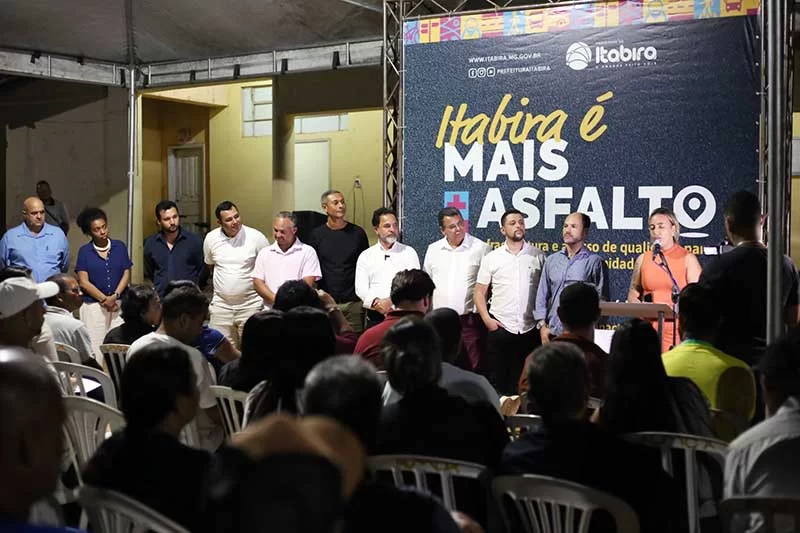 Ordem de serviço para a pavimentação de estrada do Córrego do Meio é assinada
