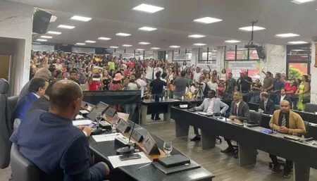 Paul McCartney transforma Clube do Choro, em Brasília, no Cavern