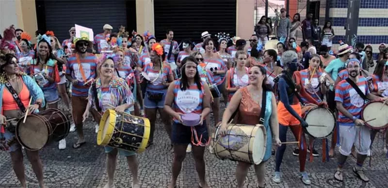 FCCDA avisa: falta pouco para o fim do prazo de inscrições nos editais para corte momesca e blocos carnavalescos