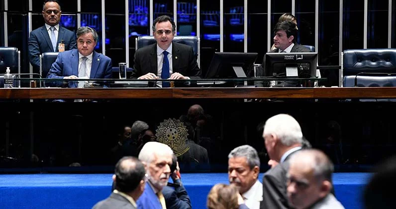 PEC das Drogas é inconstitucional, afirma especialista em Direito Canábico