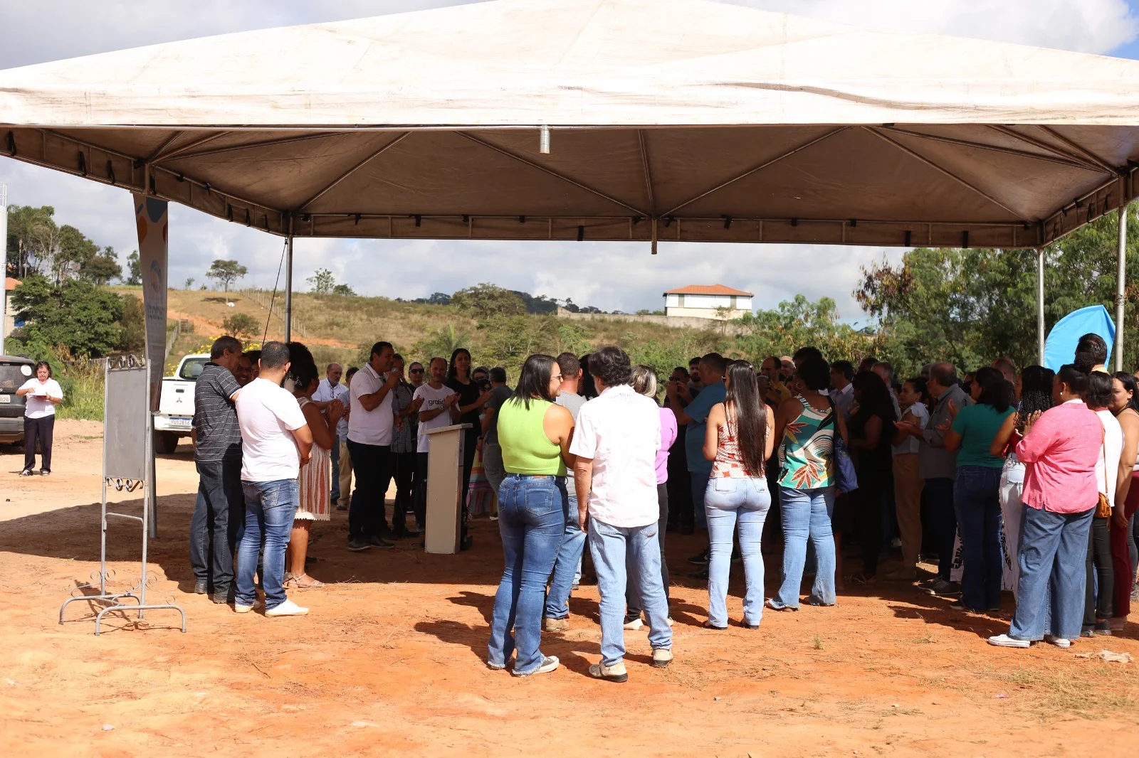 Moradores do Barreiro vão dispor de uma nova Unidade Básica de Saúde. Ordem de serviço para a sua construção já foi assinada