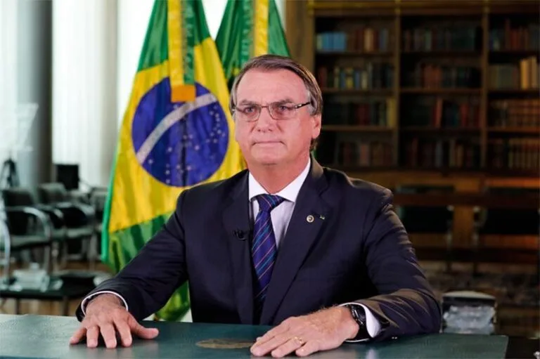 Relatório da Polícia Federal revela que golpe de Bolsonaro para permanecer no Poder previa guerra civil, prisões e assassinatos
