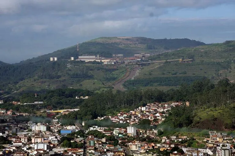Antes que chegue ao fim, a Vale, que não é boba, investe para ampliar a vida útil das Minas de Itabira