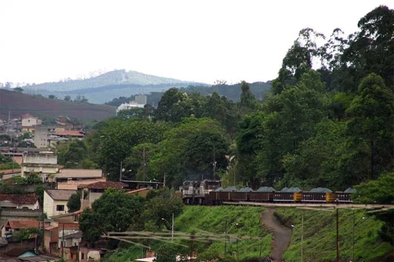 Em abril, Itabira recebe festival colaborativo de inovação para celebrar o Dia Mundial da Criatividade sem depender da mineração