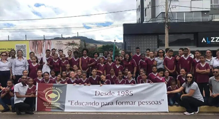 História e cinema, uma combinação perfeita para celebrar os 40 anos da Escola Professora Marciana Magalhães