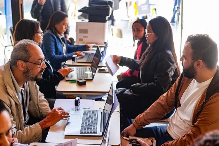 Com mais de 1.500 participantes, 1ª Feira de Emprego movimenta o mercado de trabalho em Itabira com oferta de mais de 600 vagas
