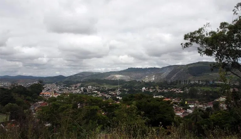 Mineração volta ao novo marco ambiental e reacende alerta sobre retrocessos e impactos em Itabira e Gandarela