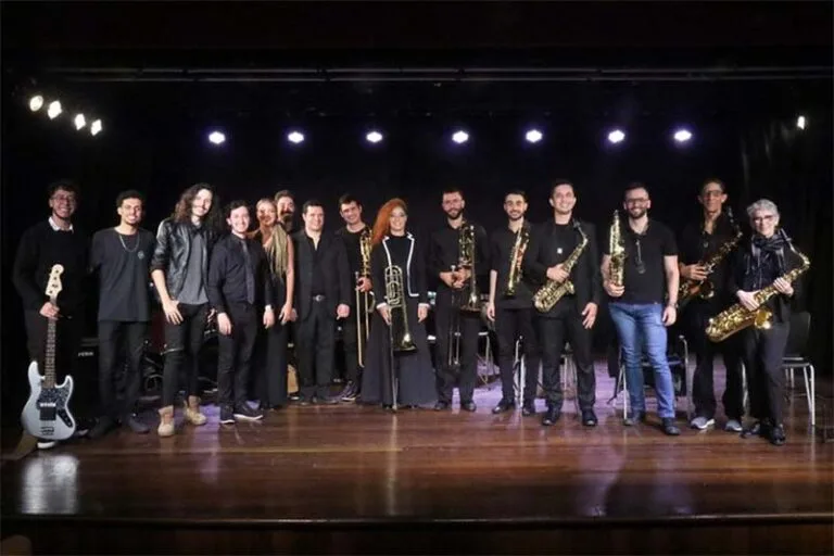 Big Band do Cefart se apresenta na praça Acrísio, nesta terça-feira (16), na Semana da Música de Itabira