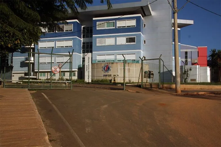 Alberto Silva, ex-governador do Piauí, e ex-aluno da Unifei, desperta para a vocação ao ver na infância engenheiro consertar rádio