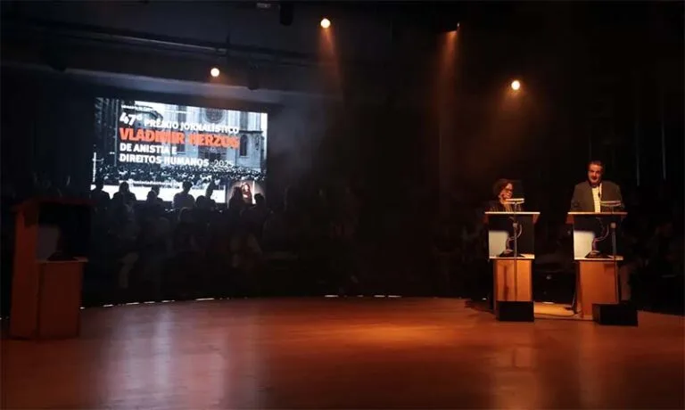 Prêmio Vladimir Herzog de Jornalismo celebra defesa da democracia