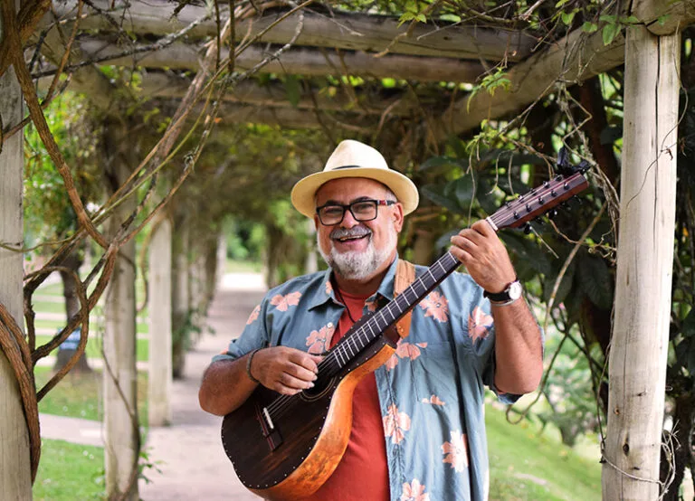 Levi Ramiro lança o LP ‘Amanaci’, uma ode à chuva