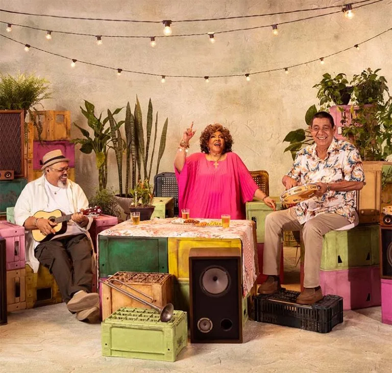 Zeca Pagodinho, Alcione e Jorge Aragão se reúnem em O Maior Encontro do Samba, turnê por estádios que contará também com convidados