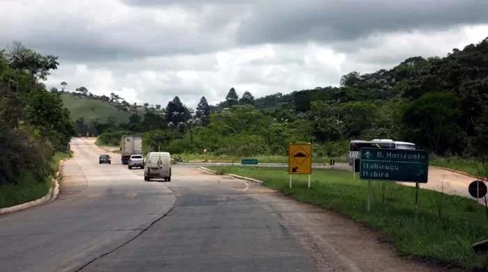 Impasse na duplicação da rodovia 129/434 expõe divergência entre governador Mateus Simões e prefeito Marco Antônio Lage
