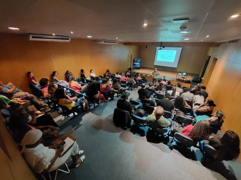 Grupo Galpão realiza jornada cultural em Itabira com patrocínio da Vale