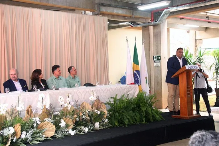 André Viana destaca o que deve ser o papel social das empresas na inauguração de laboratório da Medicina do UniFuncesi financiado pela Vale