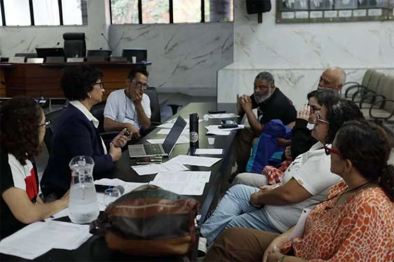 Câmara de Itabira realiza seminário sobre bets e expõe crise que já destrói famílias